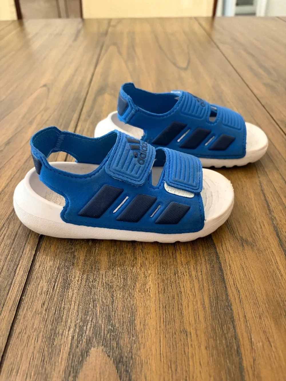 Adidas kids sandals size 8K